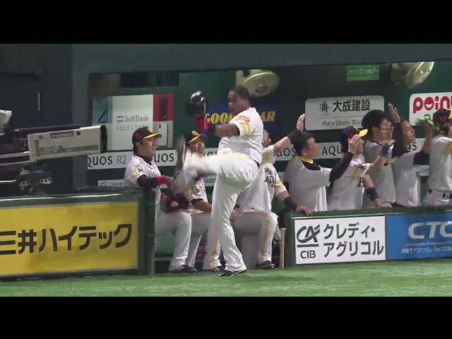 【1回裏】大砲の一発!! ホークス・デスパイネのバックスクリーンへの13号先制3ランホームラン!! 2018/6/15 H-C