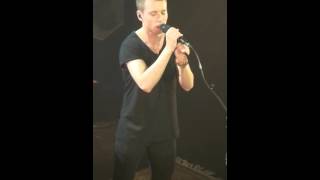 11 Mads Langer - &quot;3AM&quot;