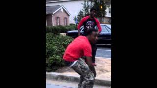 Bài hát Hold On - Nghệ sĩ trình bày Nana