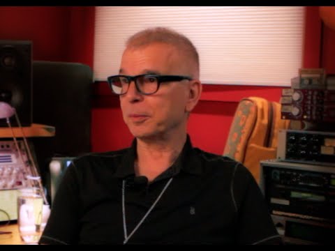 Tony Visconti and the Eventide H910 Harmonizer (Full Version)