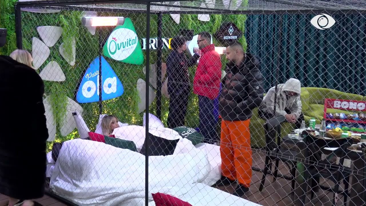 “Edhe kur qan, të fyen”/ Stenaldo-Kristit: Ti je një copëz gjë në krahasim me mua