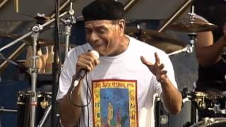 Al Jarreau - Save Me - 8/10/2004 - Newport Jazz Festival (Official)