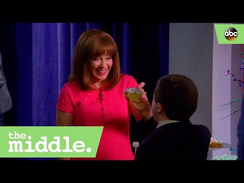 Frankie Surprises Brick with Dessert - The Middle 8x16