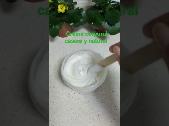 Vídeo relacionado con NaturaBio Cosmetics - Loción Corporal Nutritiva con Miel y Avena Bio, Loción Corpotal Natural Nutre y suaviza la piel, 500 ml