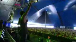 Kele- Tenderoni (Live Glastonbury 2010)