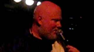 Brother Ali forgets the &#39;Faheem&#39; lyrics LIVE