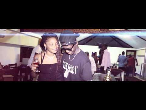 Beco do Intermediário  - Tchillo no Beco (Video Official) 2015 HRD FILMS