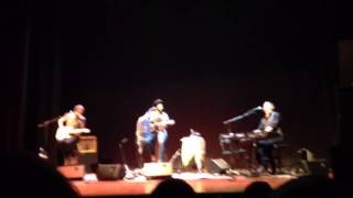 Leiva - Que no mueran los cantantes