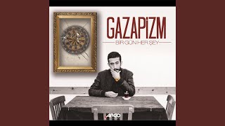 Bir Gün Her Şey Music Video
