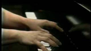 Download lagu Martha Argerich,Ravel Jeux d'eau mp3
