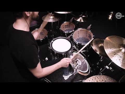 Alexander Kasiarum - Michael Jackson - Smooth Criminal (Double Bass instacover)