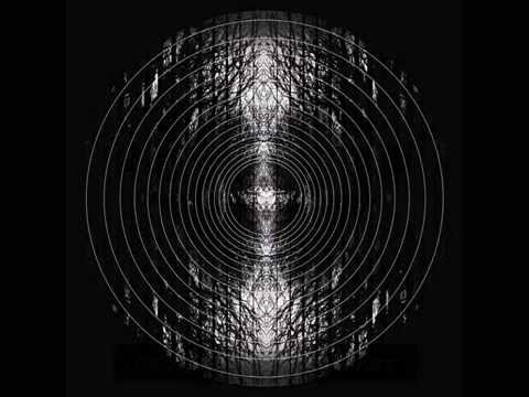 08. Ostry Zespół Mózgowy / Porządki / muzyka: Jakobe feat.  Wojtek Mazolewski