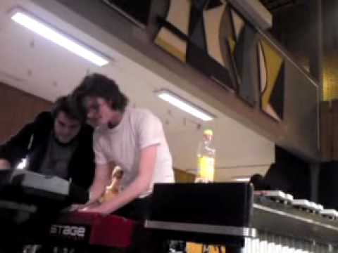 REVYBAND MANGLERUD 2010!