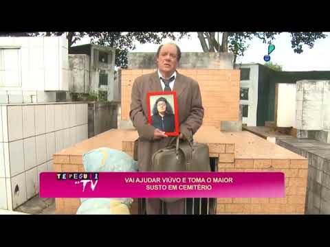 Pegadinha Ajudando viuvo no Cemitério •| João Kleber
