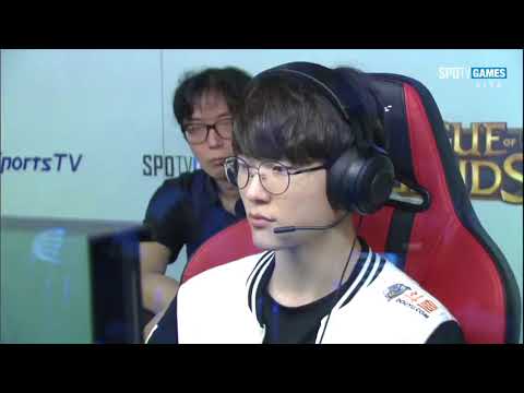Faker claps Crown 1v1