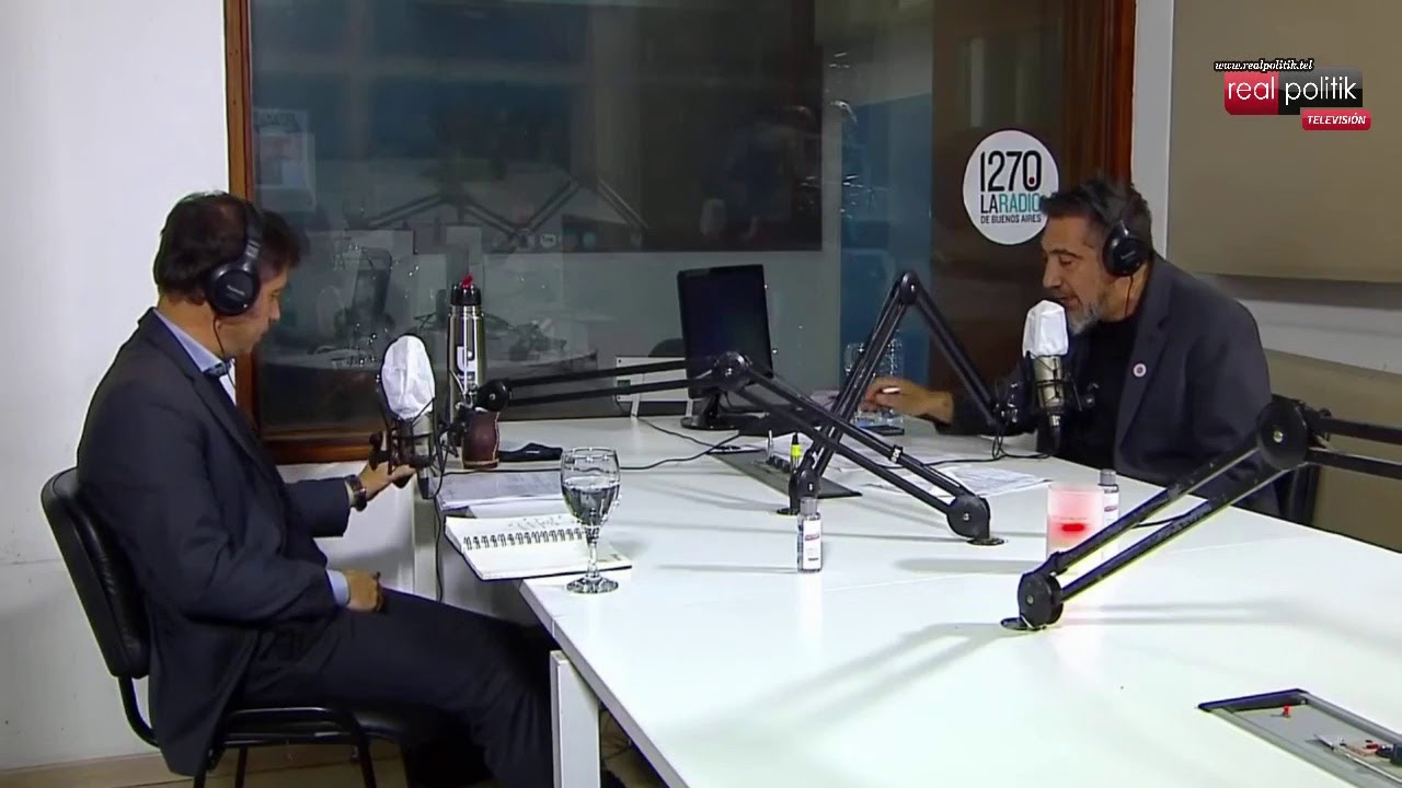 En el Día del Periodista, Kicillof brindó una entrevista con medios afines a su gestión