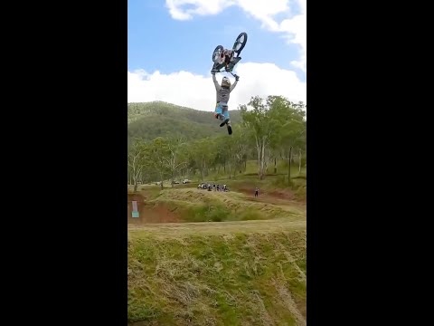 3 jumps, 3 epic flip combos