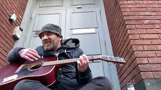 I’ll Sail this ship alone (Beautiful south Cover live busking)