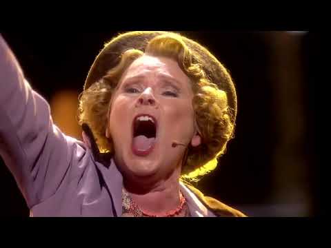 Imelda Staunton 🎵 Everything's Coming Up Roses | GYPSY (2016 Olivier Awards)