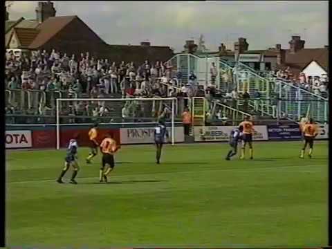 1992-93 Gillingham v Barnet
