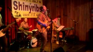 Kevin Shinyribs Russell rocking Waterfalls by TLC