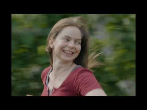 Trailer-Vorschau: Little Trouble Girls