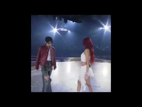 yeonjun reaction after eye's contact with yuna ,💞#yuna #yeonjun #ityz #txt #sbs2023 #moment,#