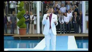 Semino Rossi - Bist du allein in dieser Nacht