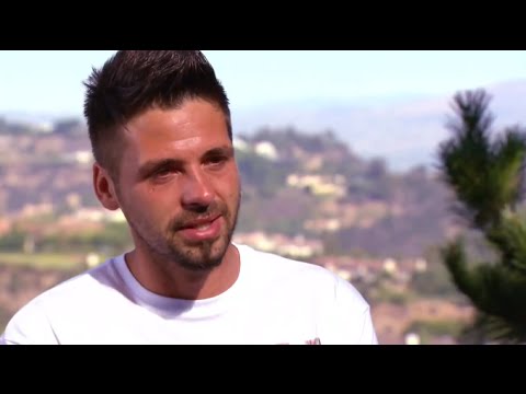 Ben Haenow "GETS VERY EMOTIONAL" at Judges House - The X Factor UK 2014