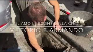 ragazzi-puliscono-fogne-di-salerno-assurdo-che-trovano-dentro