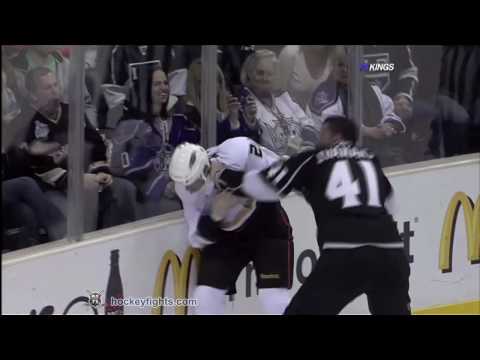 Sheldon Brookbank vs Raitis Ivanans