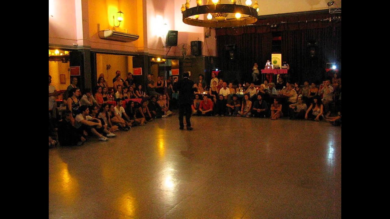 ERNESTO BALMACEDA y STELLA BAEZ en ¡Viva la Pepa! milonga (1/4)