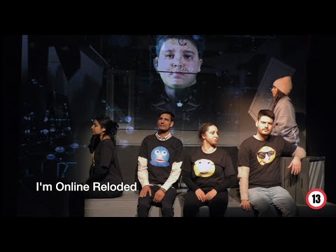 Karaván Színház: I'm online reloaded - ajánló