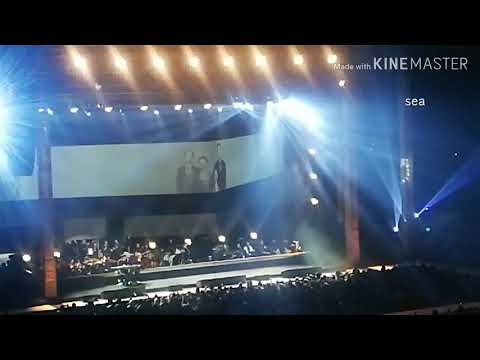 Tulus ft Rino Renaldi - Sepatu (Konser Monokrom Tulus) | 6 Februari 2019 - Istora Senayan Jakarta