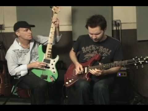 Paul Gilbert and Billy Sheehan - Stranger In My Life solo