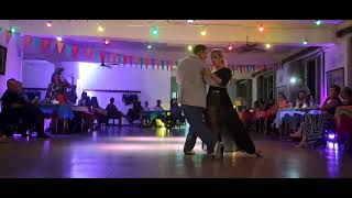 Video thumbnail for Delfina Pissani y Diego Valero