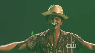 Bruno Mars - Gorilla (Live at iHeartRadio Music Festival 2013)