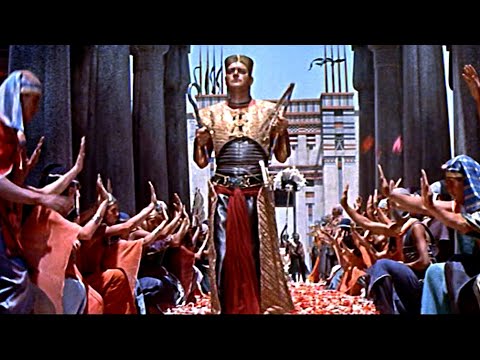 Land Of The Pharaohs (1955) - Khufu Returns From War