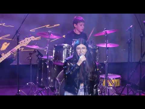 Don't Stop Believin' - Journey (Cover) | Heavy Is The Crown Moema e Campo Belo