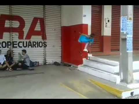 Le heelflip de Rayssa Leal à 7 ans