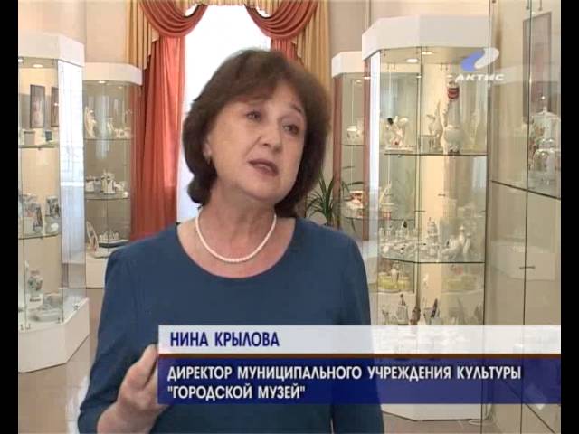 Выставка фарфора открылась в музее часов