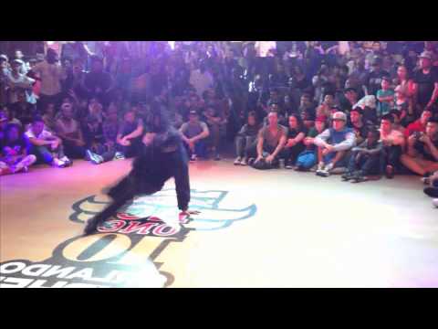 RedBull BC One Orlando Cypher 2013 -  Top 16 | Stripes vs Himey