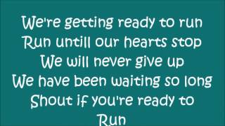 Ulrik Munther - Rooftop Lyrics On Screen