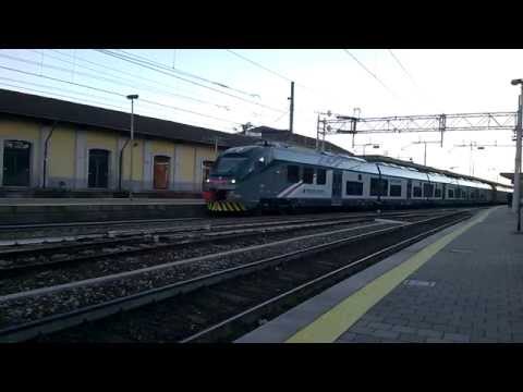 ETR425 Trenord in doppia con R2566 - Monza 05/01/2015