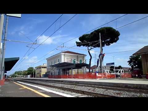 E652.068 sul TCS 61015 Milano Smistamento - Villa San Giovanni Bolano, in transito a Pomezia