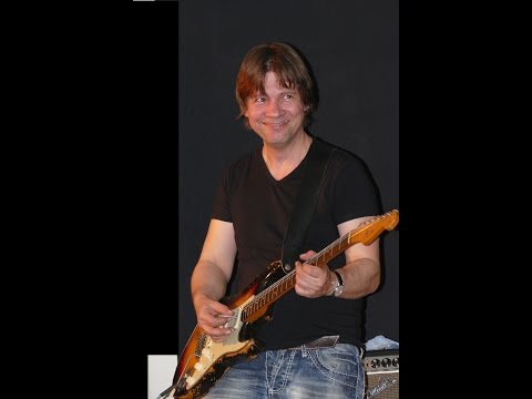 Gregor Hilden -  Mr. Magic