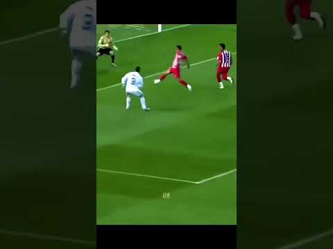 A verdadeira magia do futebol 💙⚽️ #cr7 #jogo #futebol #shorts