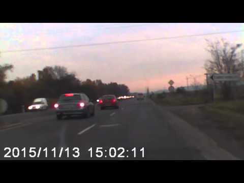 Baltával hadonászott egy férfi a 26-os úton - boon.hu