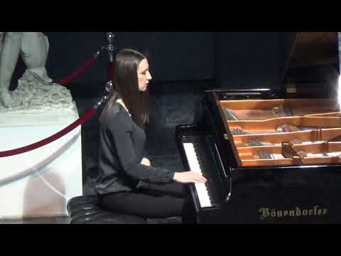 Anastasija Grgovska Davcevska: F. Liszt - Sonata in b-minor S 178