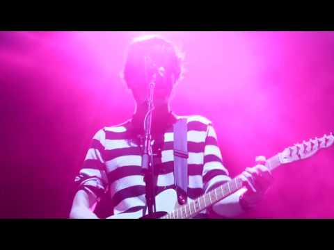 Bry - EVERYTHING (Twenty One Pilots Tour Video)
